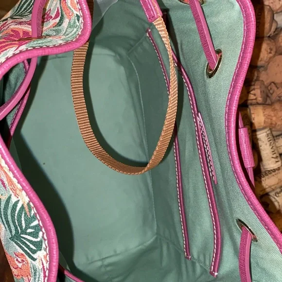 Disney lion, King, Dooney, and Bourke satchel